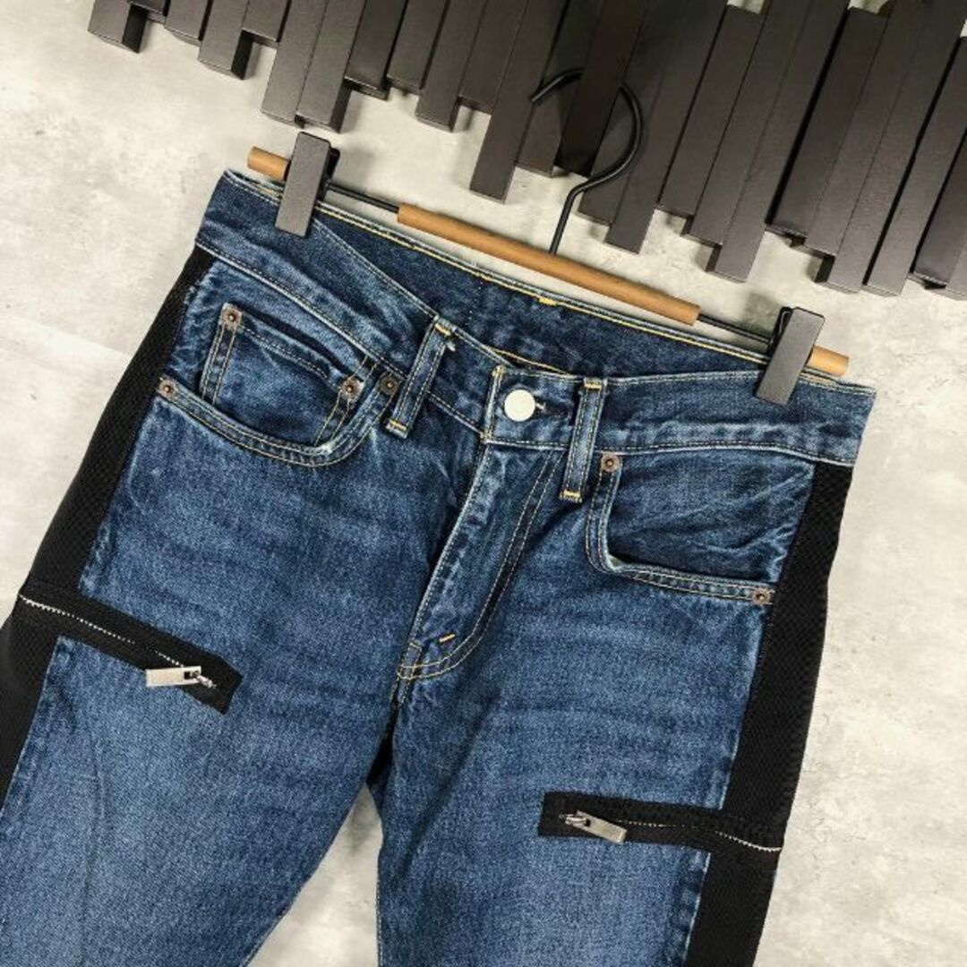 sacai(サカイ)の『sacai×LEVI’S』サカイ× リーバイス (S) デニムパンツ ジッパー レディースのパンツ(デニム/ジーンズ)の商品写真