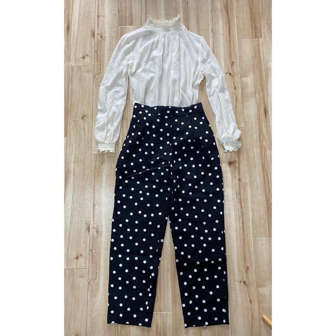 Dot&Stripes CHILDWOMAN(ドットアンドストライプスチャイルドウーマン)のドットアンドストライプス フリルブラウス レディースのトップス(シャツ/ブラウス(長袖/七分))の商品写真