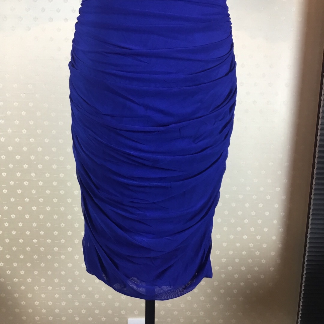 新品☆ TADASHI SHOJI サイズM 【133】 新品☆ TADASHI SHOJI サイズM 【133】