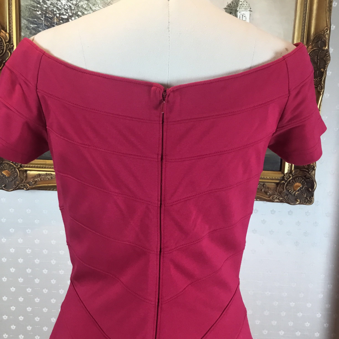 TADASHI SHOJI - 新品☆tadashi shoji サイズ M【TADA134】の通販 by