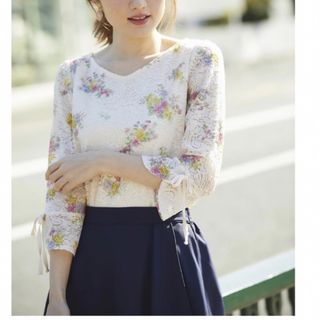 トッコ(tocco)のtocco closet レース花柄ブラウス(シャツ/ブラウス(長袖/七分))