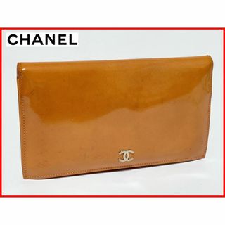 シャネル(CHANEL)のCHANEL シャネル 二つ折り 長財布 エナメル オレンジ mbs(財布)