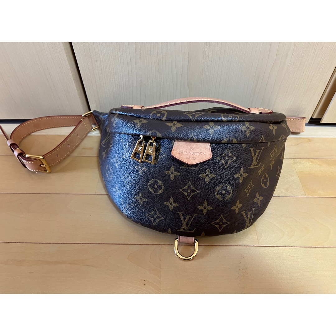 LOUIS VUITTON - ルイヴィトン バムバッグ LOUIS VUITTON 美品の通販