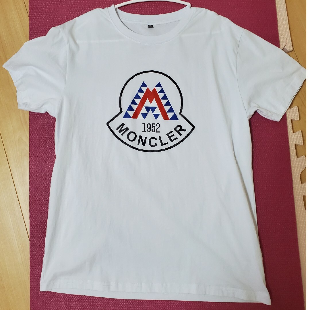 〈週末限定値下げ〉モンクレ　デカロゴ　Tシャツ