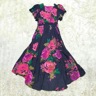 Velnica - 完売品✨ヴェルニカ 袖フレアロングフラワーワンピース