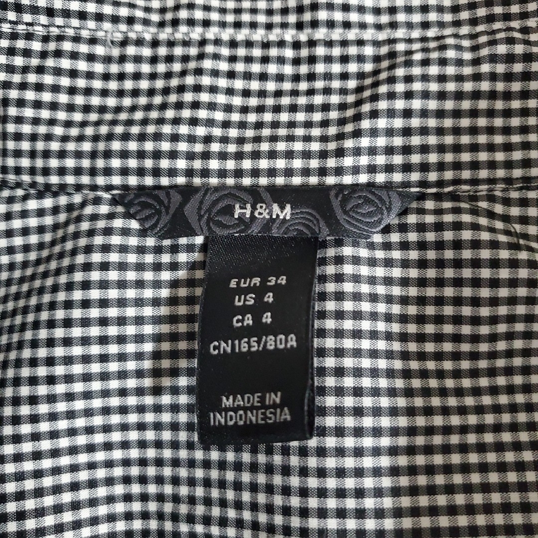 H&M(エイチアンドエム)のH&M　ギンガムチェック ブラウス レディースのトップス(シャツ/ブラウス(半袖/袖なし))の商品写真