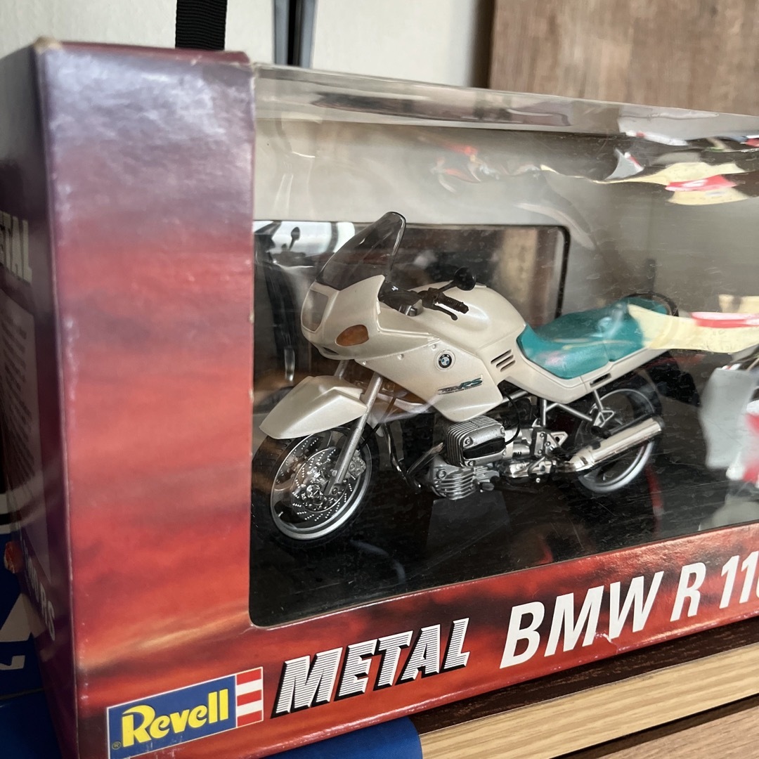 Revell 1/12 BMW R1100RS バイク ミニカーの通販 by 87's shop Revell 1/12 BMW R1100RS バイク ミニカーの通販 by 87's shop