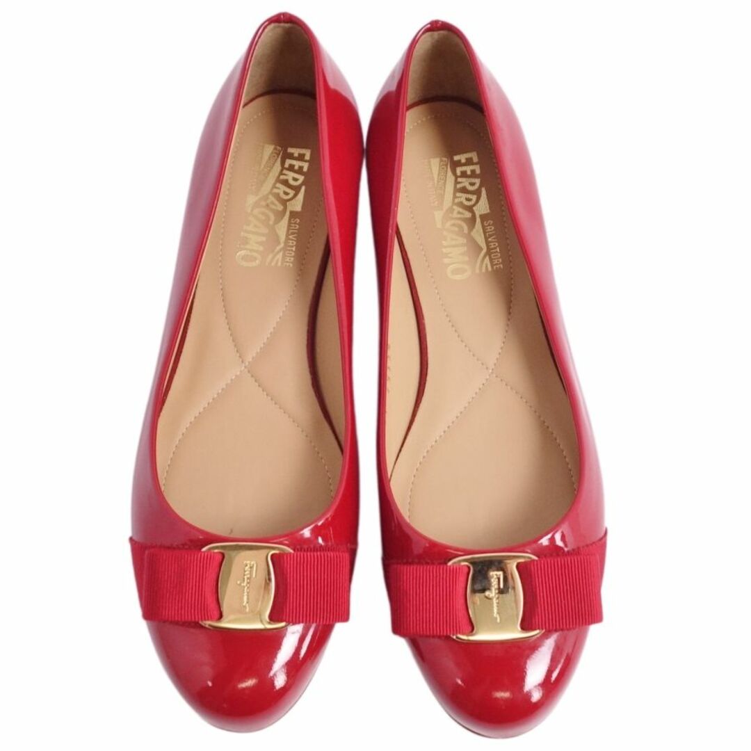 未使用 サルヴァトーレ フェラガモ Salvatore Ferragamo パンプス ヴァラリボン フラットパンプス パテントレザー シューズ 靴 レディース 7.5C(25cm相当) レッド