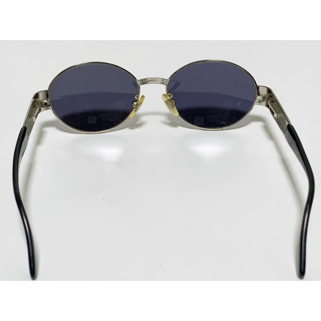 FENDI(フェンディ)のFENDI フェンディ サングラス ケース付 レディース メンズ K1 レディースのファッション小物(サングラス/メガネ)の商品写真