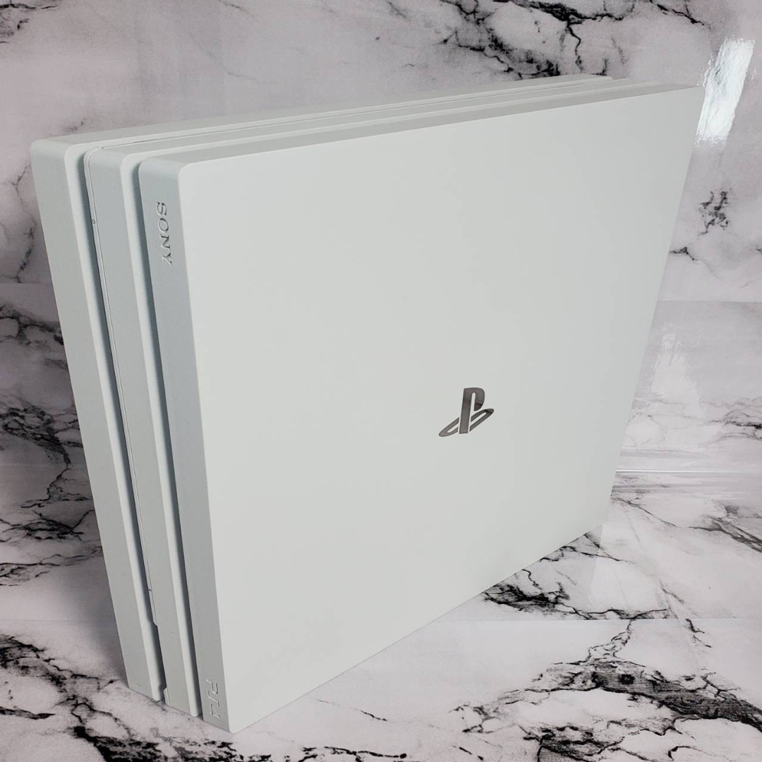 PlayStation4(プレイステーション4)の【24時間以内出荷】 ps4 本体 7200 pro PlayStation®4 エンタメ/ホビーのゲームソフト/ゲーム機本体(家庭用ゲーム機本体)の商品写真