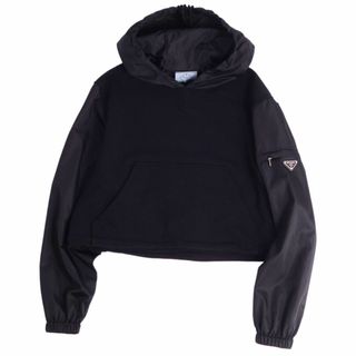 プラダ(PRADA)の美品 プラダ PRADA パーカー クロップド 2021年 RE-NYLON プルオーバー フーディー ナイロン M レディース ブラック(パーカー)