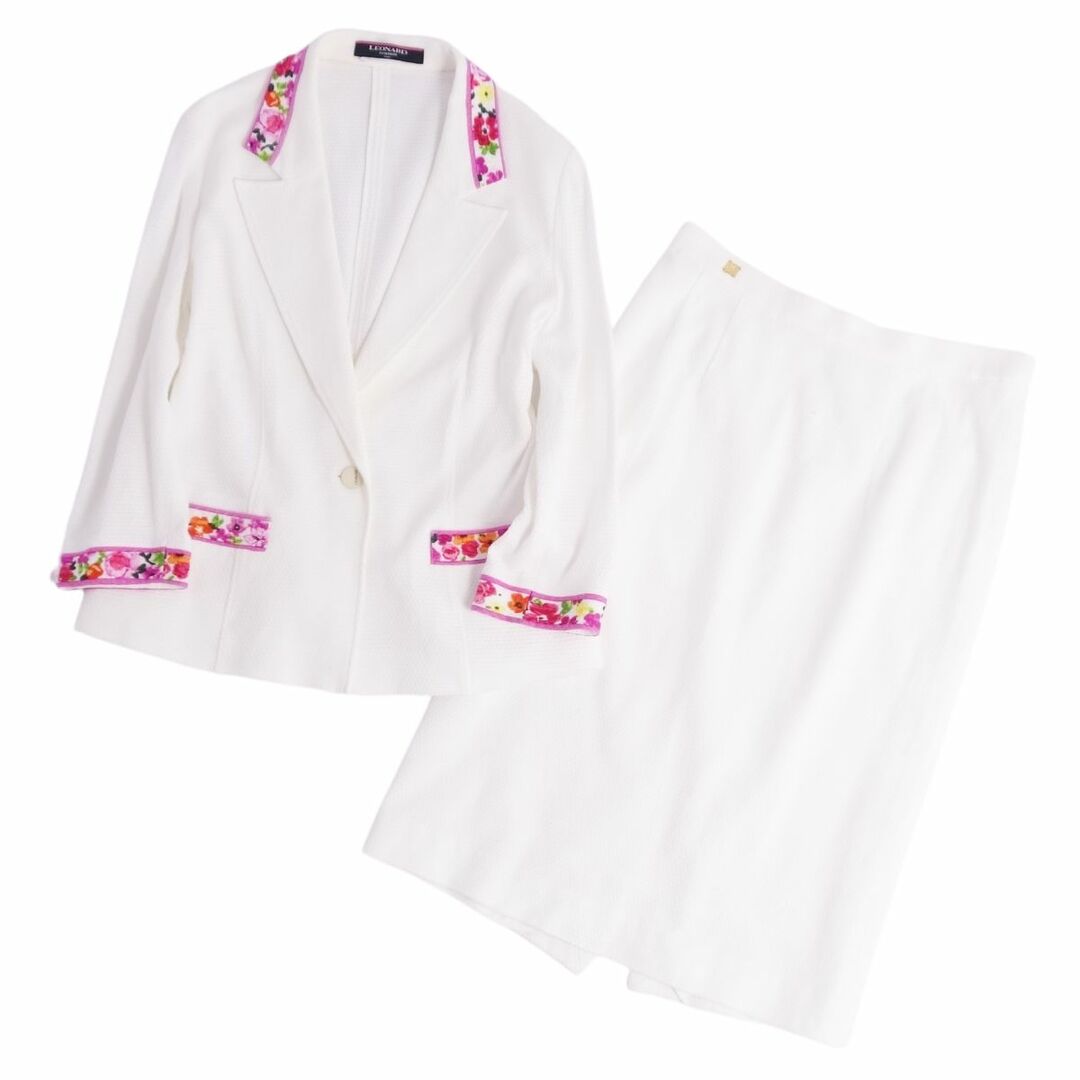 美品 レオナール LEONARD FASHION セットアップ スカートスーツ ジャケット スカート 花柄 レディース 11AR(M相当) ホワイト  | フリマアプリ ラクマ
