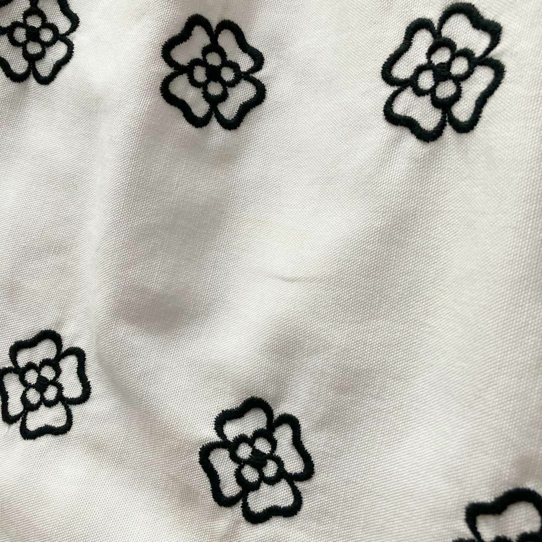 M'S GRACY(エムズグレイシー)の日本製　エムズグレイシー　異素材　ドッキングワンピース　花柄刺繍　りぼん　38 レディースのワンピース(ひざ丈ワンピース)の商品写真