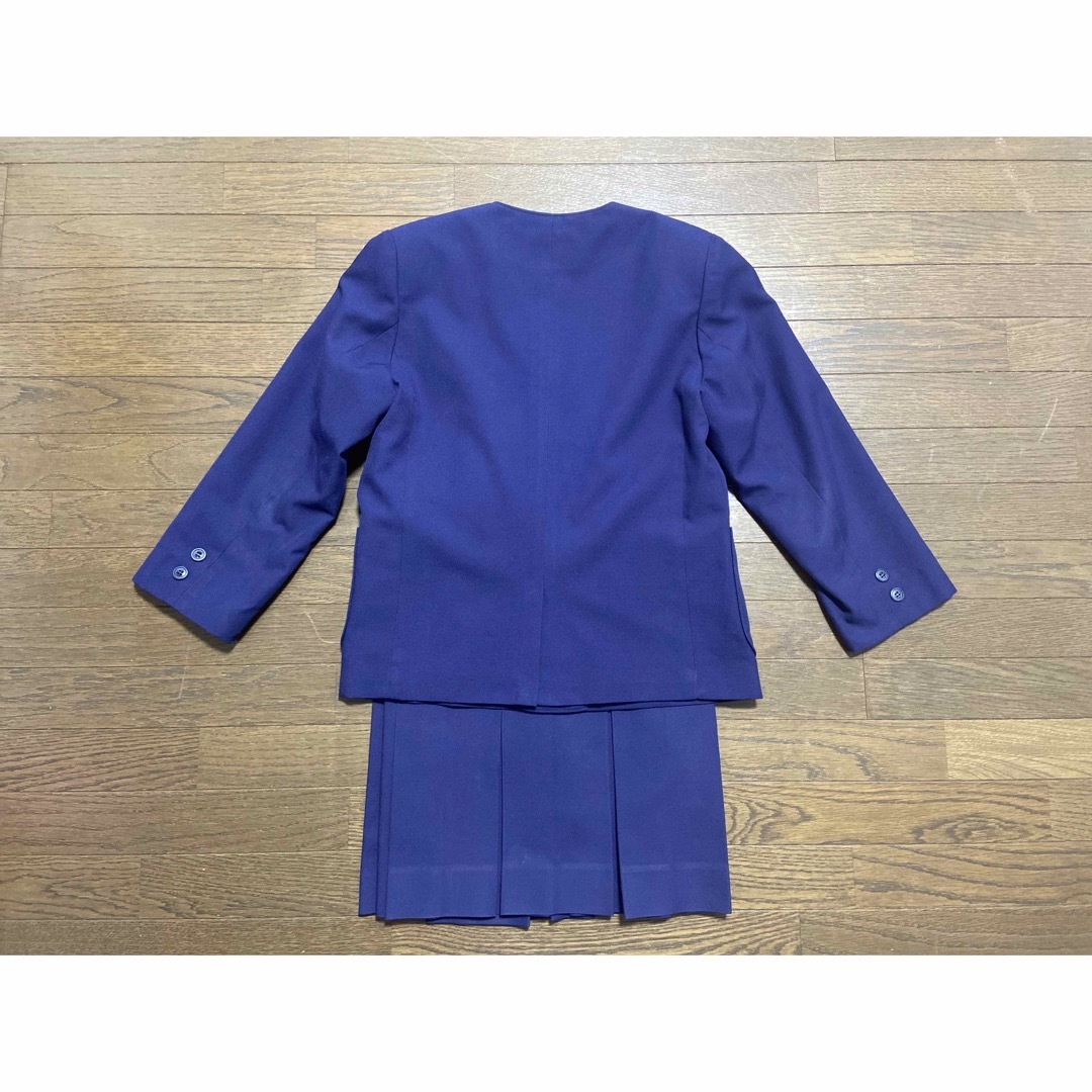 小学生　標準服　130A  ジャケットとスカート キッズ/ベビー/マタニティのキッズ服女の子用(90cm~)(ジャケット/上着)の商品写真