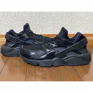 ナイキ(NIKE)のNIKE WMNS AIR HUARACHE RUN 24.5cm(スニーカー)