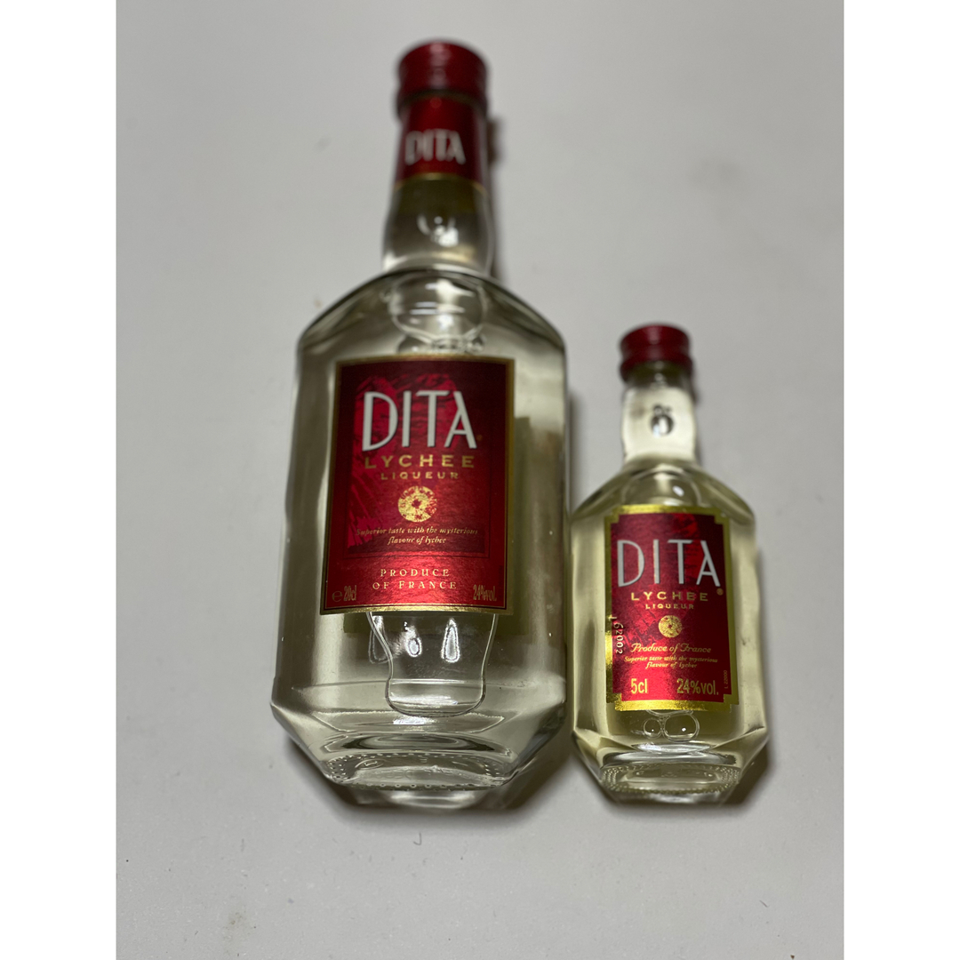 ライチ　リキュール　DITA ディータ　２００ml ５０ml セット 食品/飲料/酒の酒(リキュール/果実酒)の商品写真