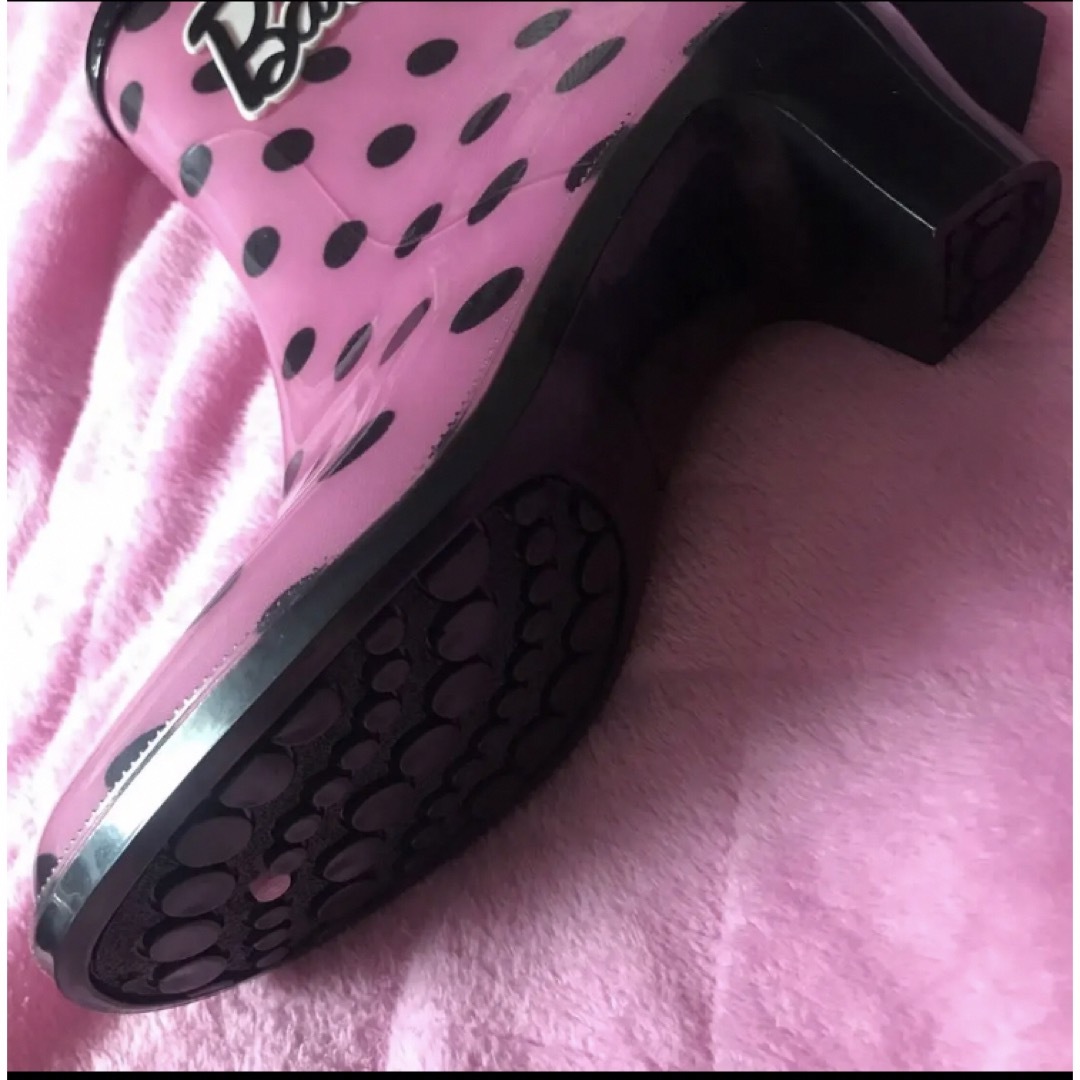 Barbie(バービー)の♡最終値下げ♡新品・タグ付き♡Barbie♡レインシューズ♡ピンク♡ドット♡ レディースの靴/シューズ(レインブーツ/長靴)の商品写真
