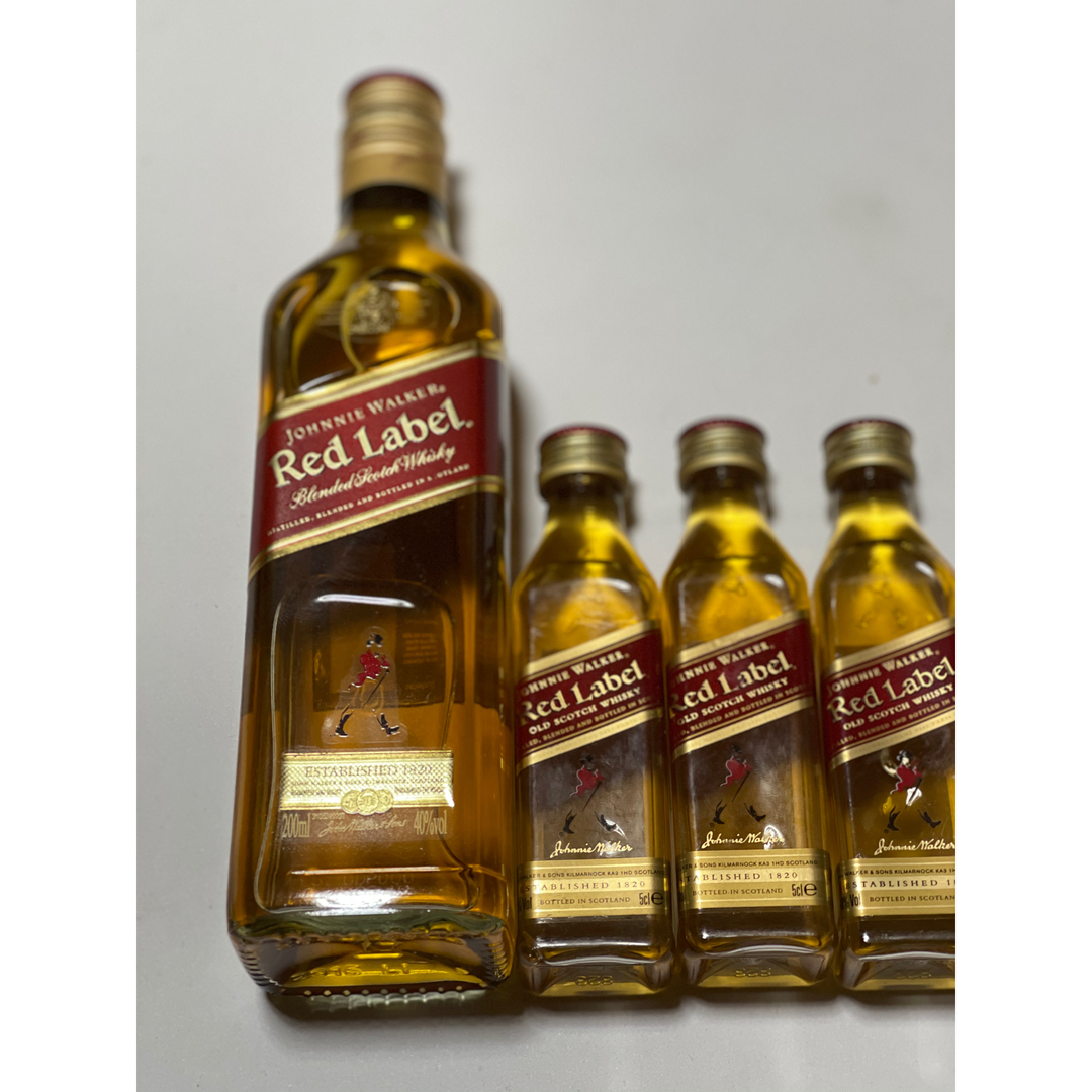 ジョニーウォーカー　JOHNNIE WALKER 赤　２００ml ５０ml