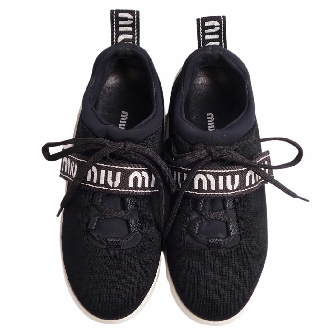 miumiu(ミュウミュウ)の美品 ミュウミュウ miumiu スニーカー ローカット ロゴ柄 マジックテープ レースアップ シューズ レディース 35(22cm相当) ブラック レディースの靴/シューズ(スニーカー)の商品写真