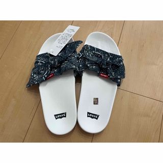 リーバイス(Levi's)のリーバイス（LEVIS） サンダル　ネイビー　24.5cm(サンダル)