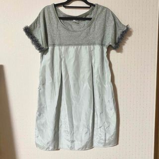 半袖ワンピース 半袖　ワンピース　グレー　美品　フリル　Tシャツ　ロング(Tシャツ(半袖/袖なし))