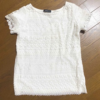 コムサイズム(COMME CA ISM)のトップス　半袖　Tシャツ　レース　きれいめ　ホワイト　コムサイズム　美品(Tシャツ(半袖/袖なし))