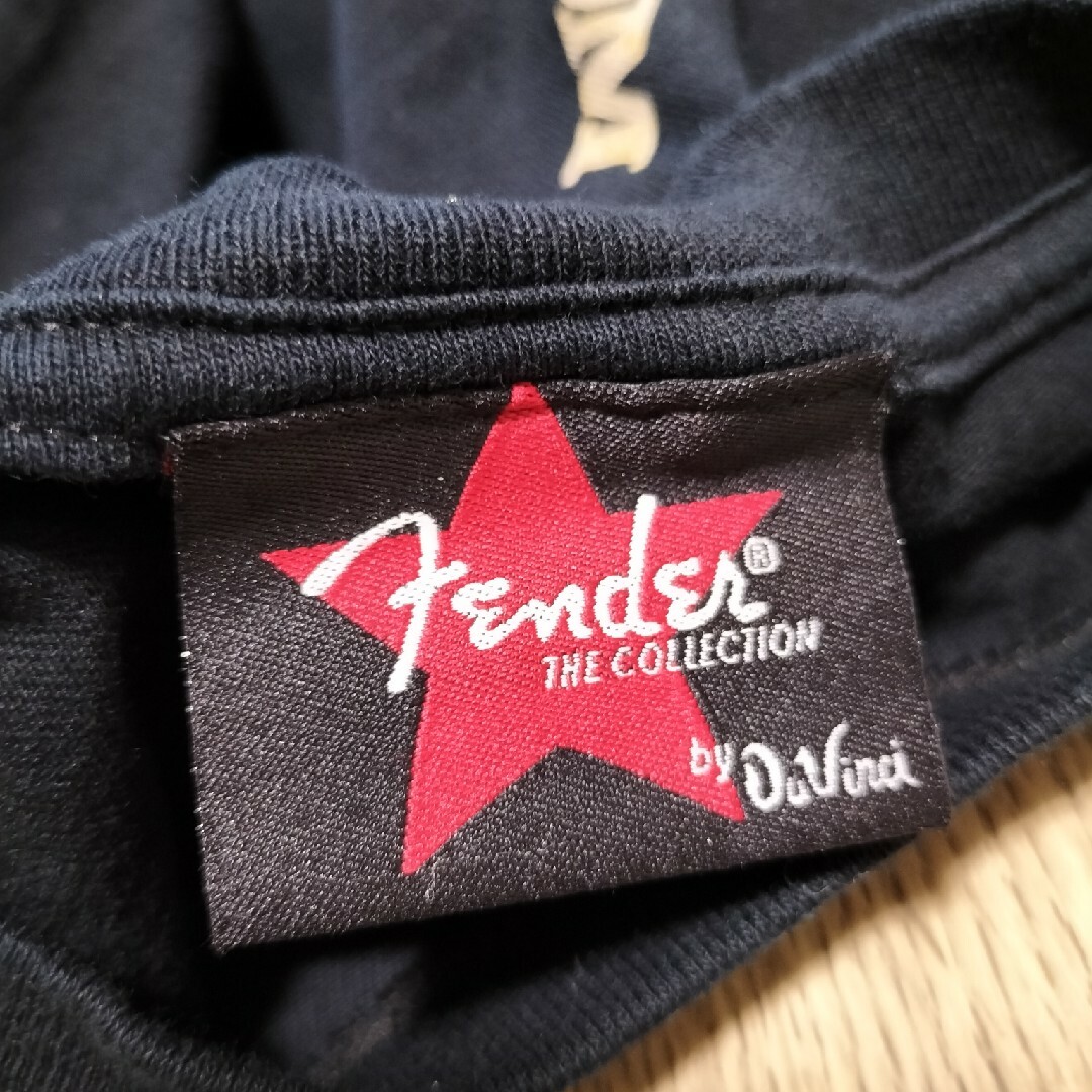 Fender(フェンダー)のフェンダー　tシャツ　ダヴィンチ　ギター　スカル　薔薇　鷲　レア　ビンテージ メンズのトップス(Tシャツ/カットソー(半袖/袖なし))の商品写真