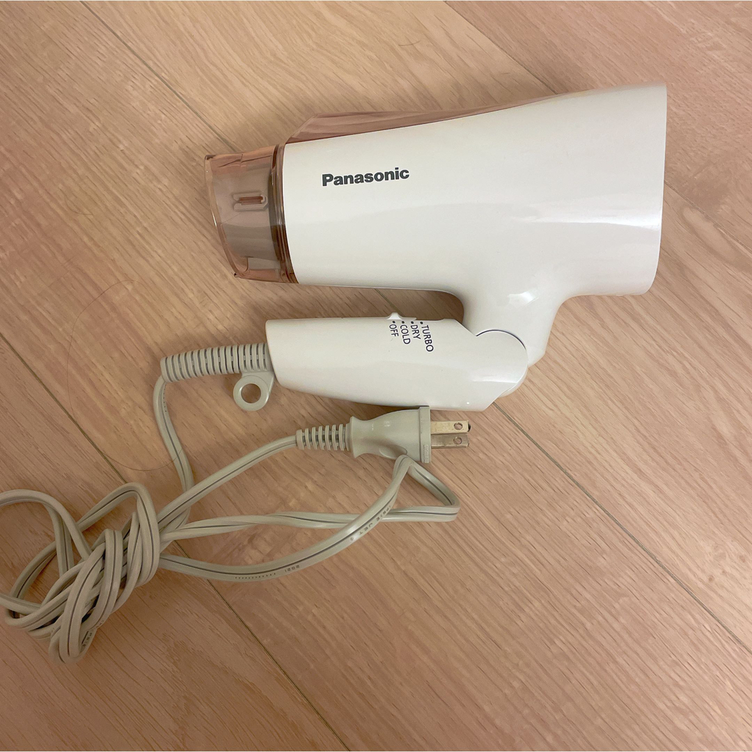 Panasonic(パナソニック)のpanasonic ヘアドライヤー スマホ/家電/カメラの美容/健康(ドライヤー)の商品写真