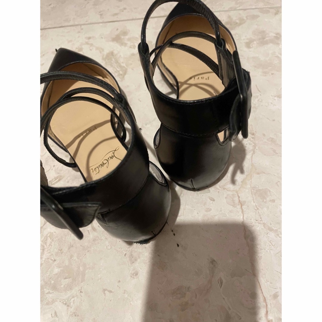 Christian Louboutin(クリスチャンルブタン)の値下げ　クリスチャンルブタン　パンプス レディースの靴/シューズ(ハイヒール/パンプス)の商品写真