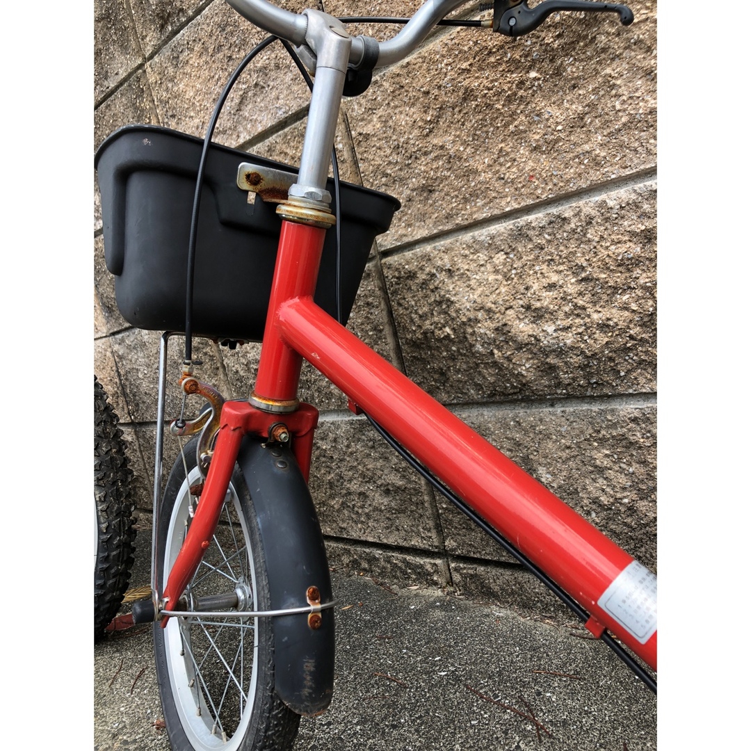 MUJI (無印良品)(ムジルシリョウヒン)の無印良品　自転車　補助輪　16型　16インチ　子供　キッズ キッズ/ベビー/マタニティの外出/移動用品(自転車)の商品写真