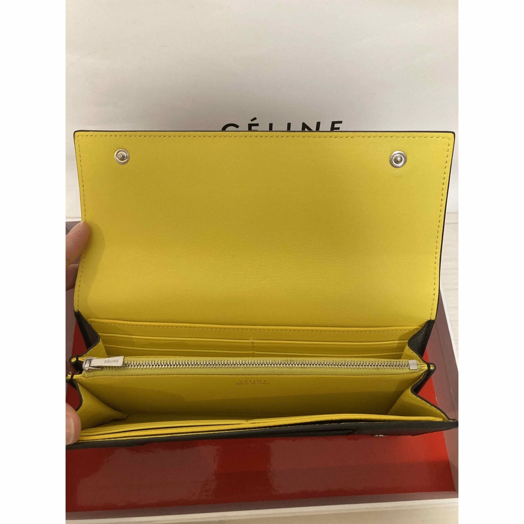 celine(セリーヌ)のCELINE 美品　長財布　ラージフラップマルチファクション レディースのファッション小物(財布)の商品写真