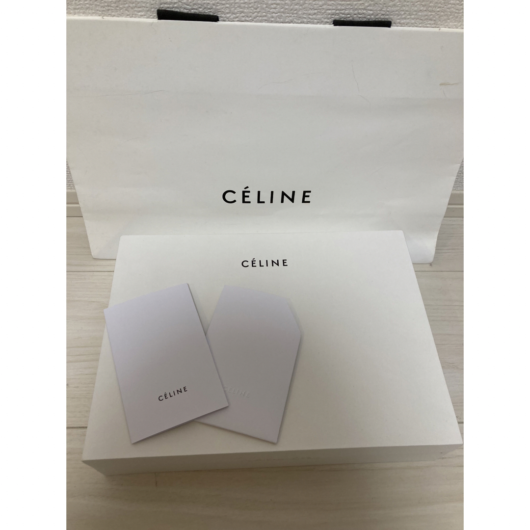 celine(セリーヌ)のCELINE 美品　長財布　ラージフラップマルチファクション レディースのファッション小物(財布)の商品写真