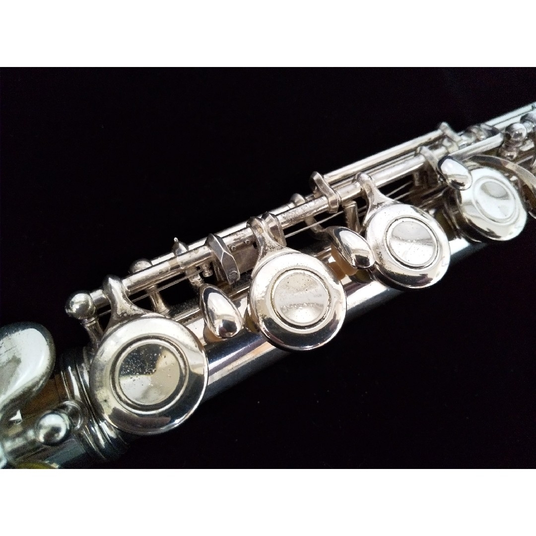 ♪森の工房♪お手軽価格‼️よく鳴る‼️ヤマハフルートYFL211S Eメカ