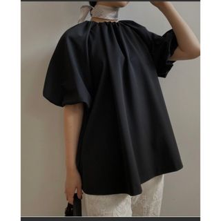 アメリヴィンテージ(Ameri VINTAGE)のGATHER SMOCK TOP(シャツ/ブラウス(半袖/袖なし))