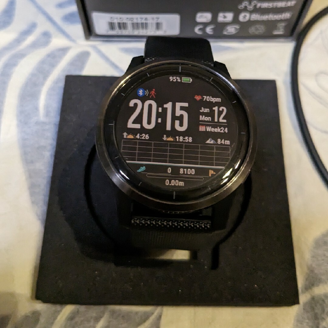 GARMIN VIVOACTIVE 4 GPSスマートウオッチ