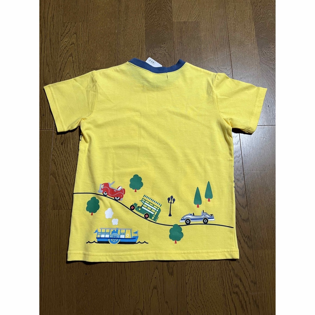 Disney(ディズニー)の⭐︎はらぺこ様専用⭐︎ディズニーリゾート限定！　ミッキーTシャツ　120 キッズ/ベビー/マタニティのキッズ服男の子用(90cm~)(Tシャツ/カットソー)の商品写真