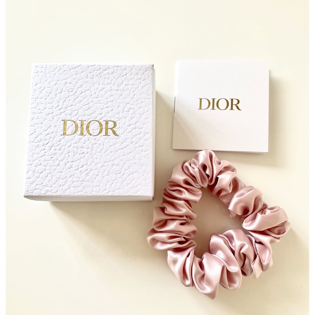 【非売品 新品DIOR ディオール ノベルティ シルクヘアアクセリー シュシュ】 | フリマアプリ ラクマ