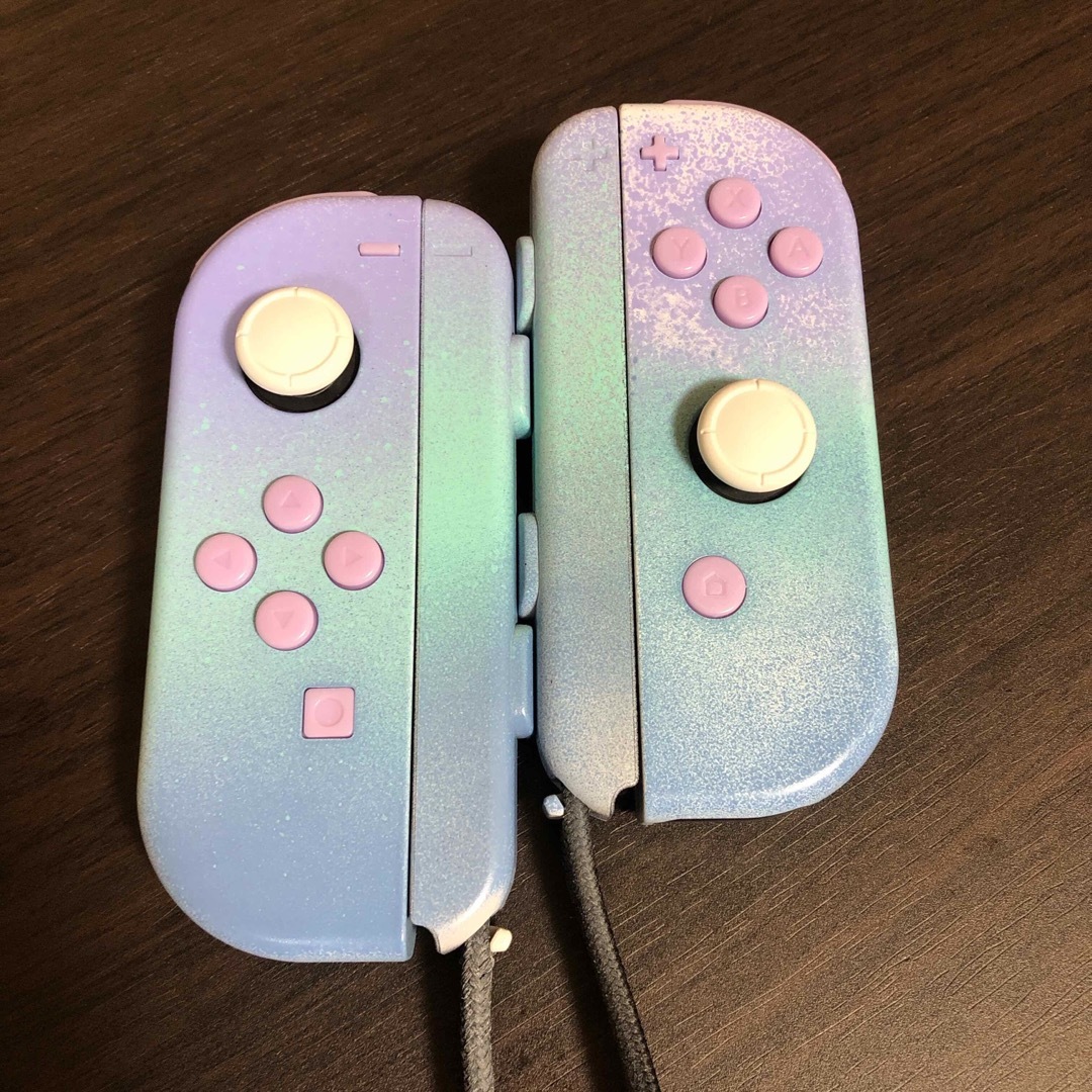 Nintendo Switch - 3色のグラデーションが可愛くナワバリバトル中見 