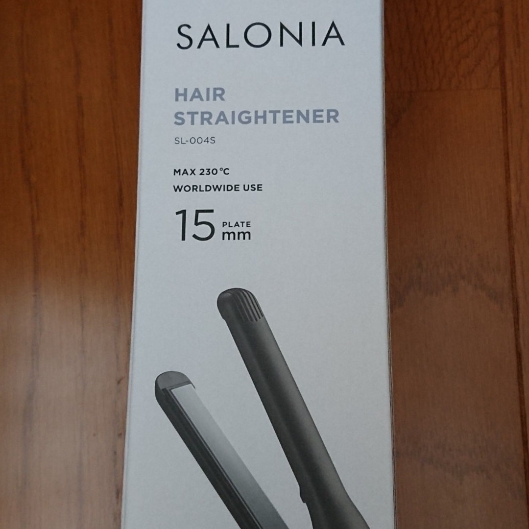 SALONIA ダブルイオン ストレートアイロン 15M SL-004-S15M スマホ/家電/カメラの美容/健康(ヘアアイロン)の商品写真