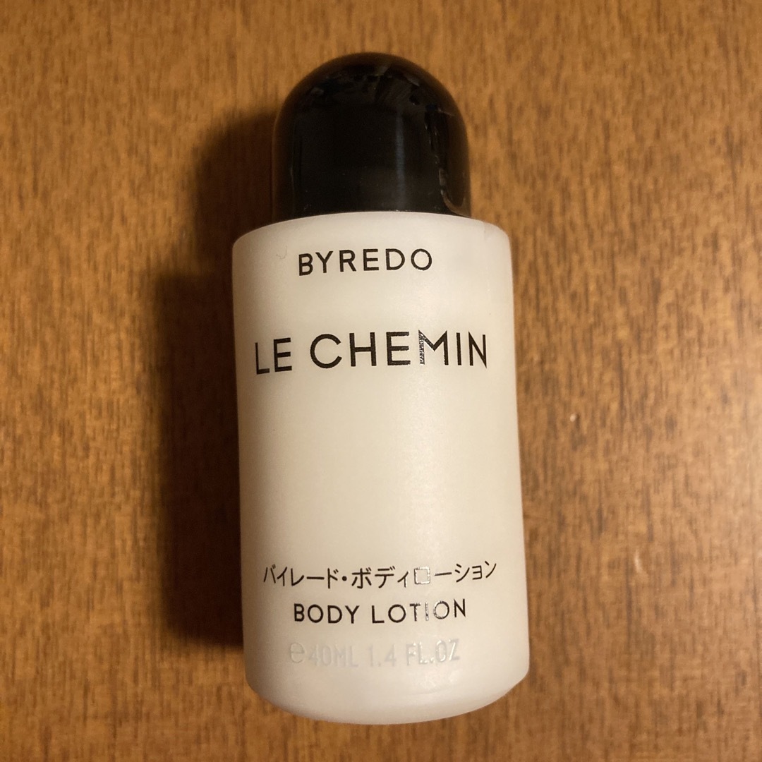 BYREDO(バレード)の【新品・未使用】バイレード アメニティ4点セット コスメ/美容のキット/セット(サンプル/トライアルキット)の商品写真