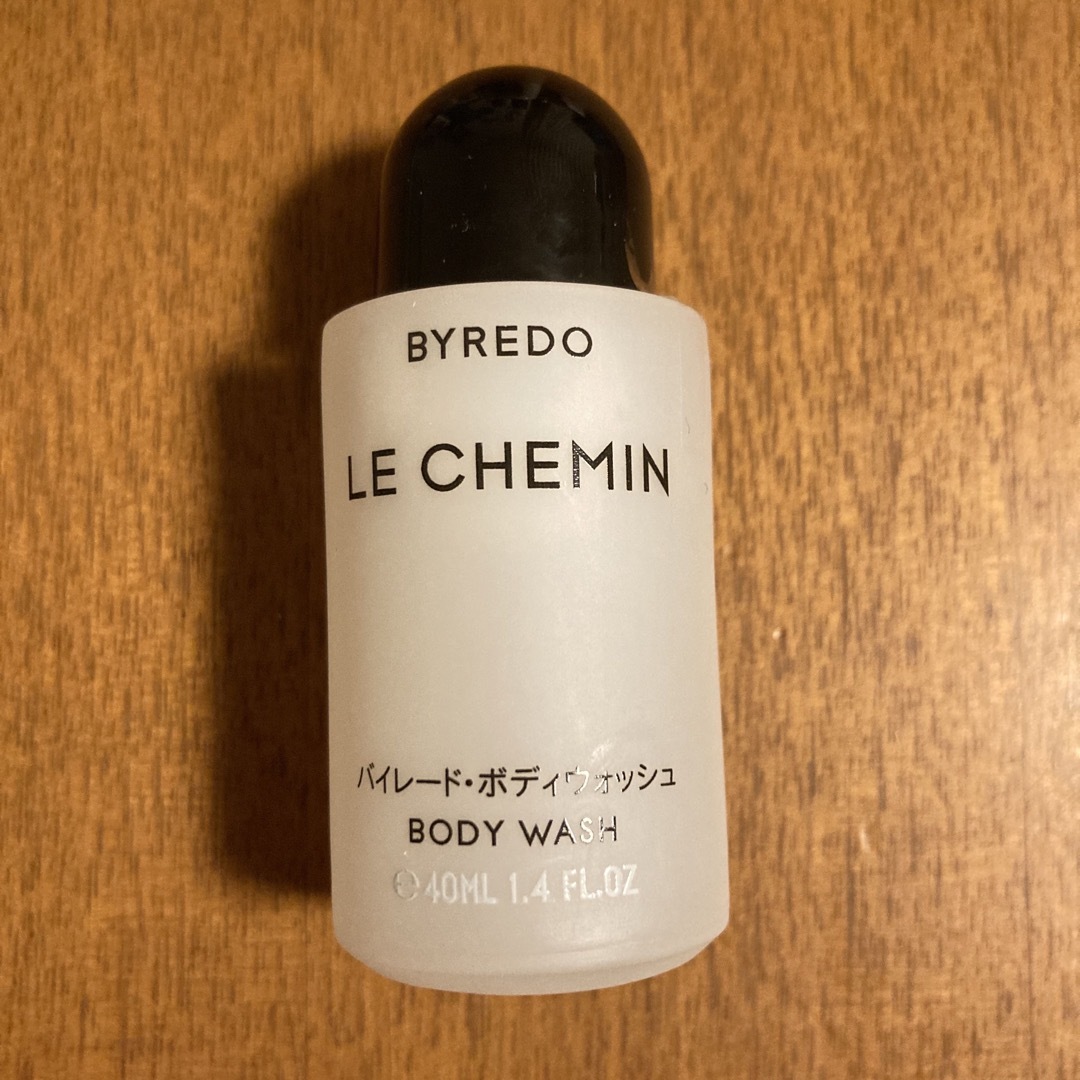 BYREDO(バレード)の【新品・未使用】バイレード アメニティ4点セット コスメ/美容のキット/セット(サンプル/トライアルキット)の商品写真