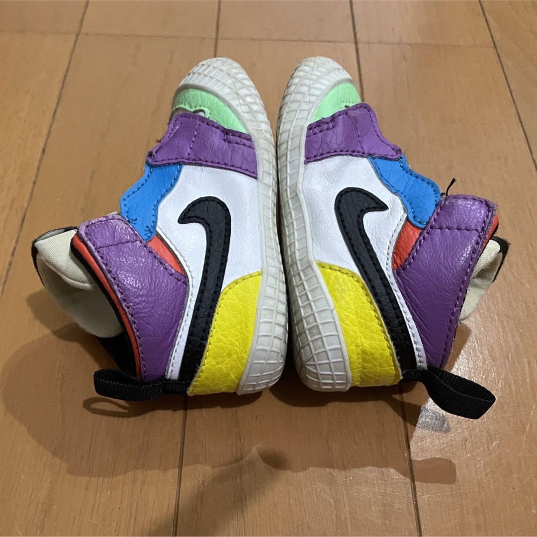 NIKE(ナイキ)のAJ1 ベビージョーダン キッズ/ベビー/マタニティのベビー靴/シューズ(~14cm)(スニーカー)の商品写真