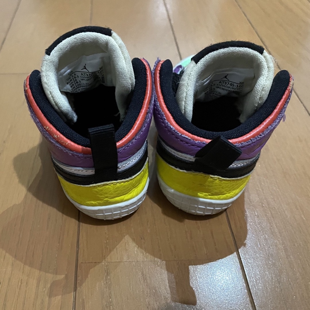 NIKE(ナイキ)のAJ1 ベビージョーダン キッズ/ベビー/マタニティのベビー靴/シューズ(~14cm)(スニーカー)の商品写真