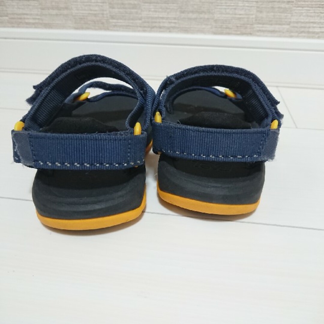 Teva(テバ)のテバ TEVA ハリケーン キッズサンダル 18cm キッズ/ベビー/マタニティのキッズ靴/シューズ(15cm~)(サンダル)の商品写真