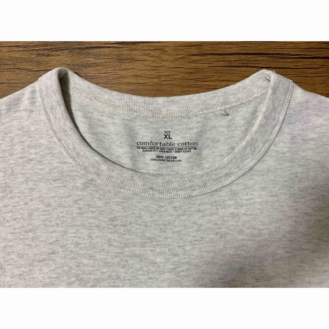 GU(ジーユー)のGU  ジーユー　Tシャツ　comfortablecotton XL グレー メンズのトップス(Tシャツ/カットソー(半袖/袖なし))の商品写真