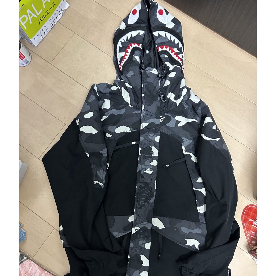 わけあり並の激安価格 激安M!BAPEカラーカモシャークスノボジャケット