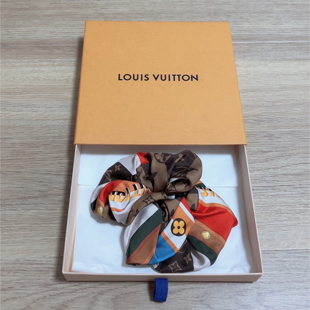 シュシュ トロシュー ルイヴィトン LOUISVUITTON LV www