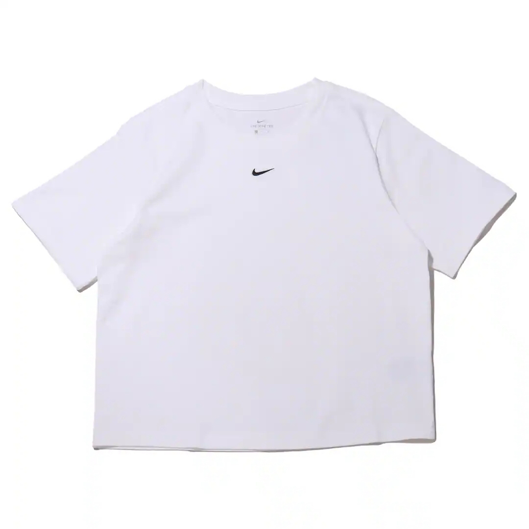 NIKE(ナイキ)の【新品】NIKE AS W NSW ESSNTL TEE BOXY LBR レディースのトップス(Tシャツ(半袖/袖なし))の商品写真