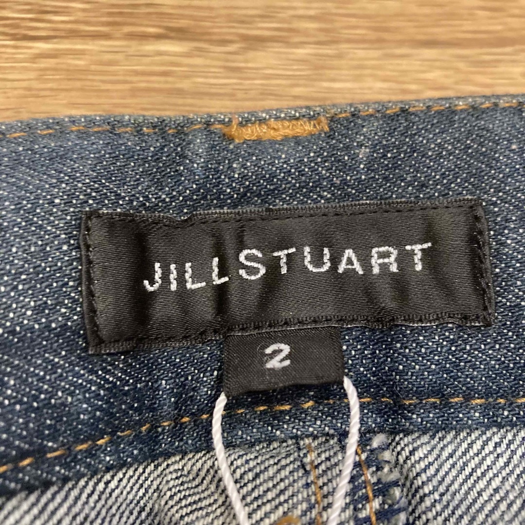 JILLSTUART(ジルスチュアート)の新品送料込み　ジルスチュアート　デニム　サイズ2 レディースのパンツ(デニム/ジーンズ)の商品写真