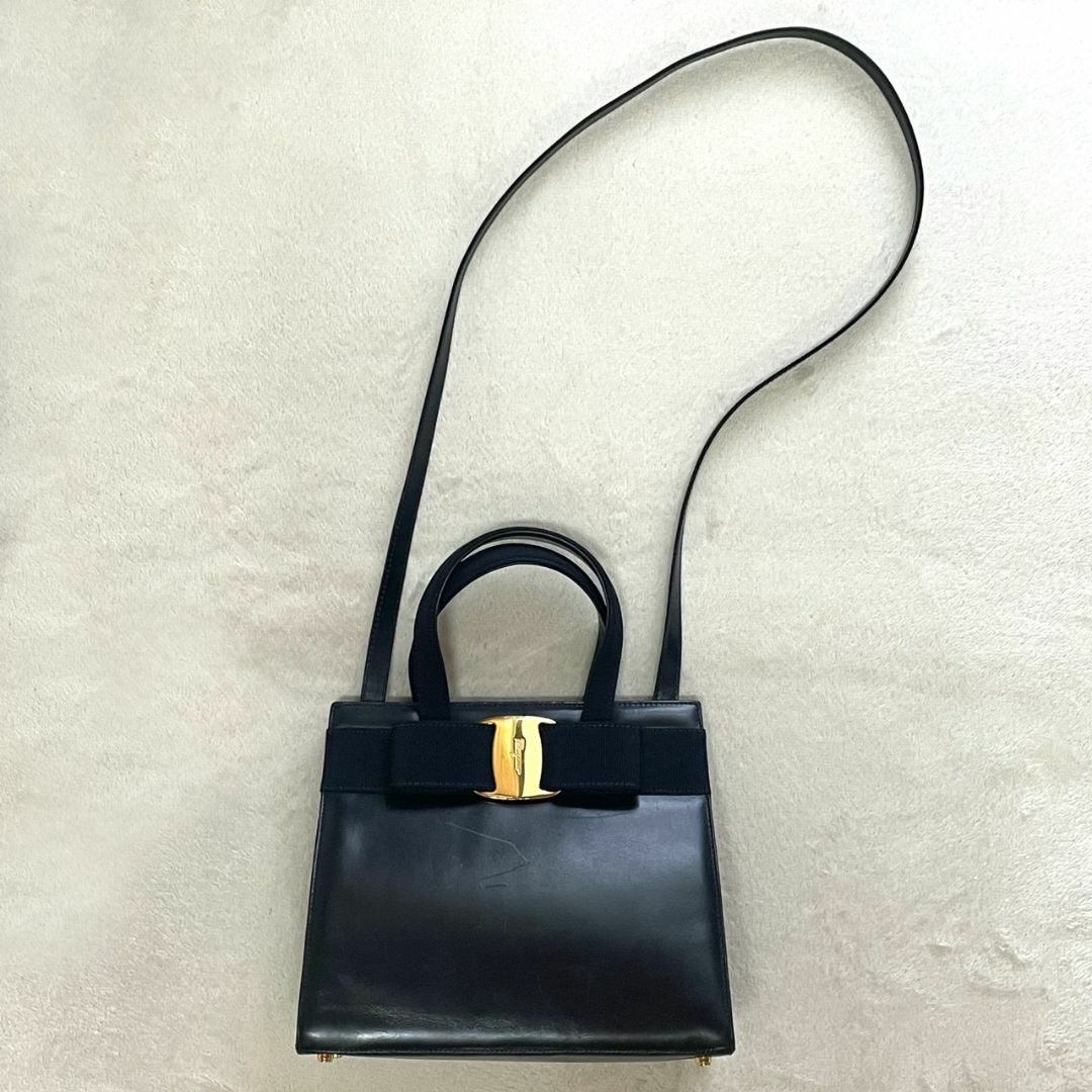 Salvatore Ferragamo - 美品 フェラガモ 2way ハンドバッグ ヴァラ